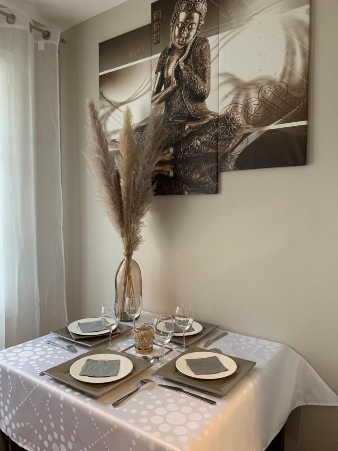 Natysweethome Magny-le-Hongre Buitenkant foto