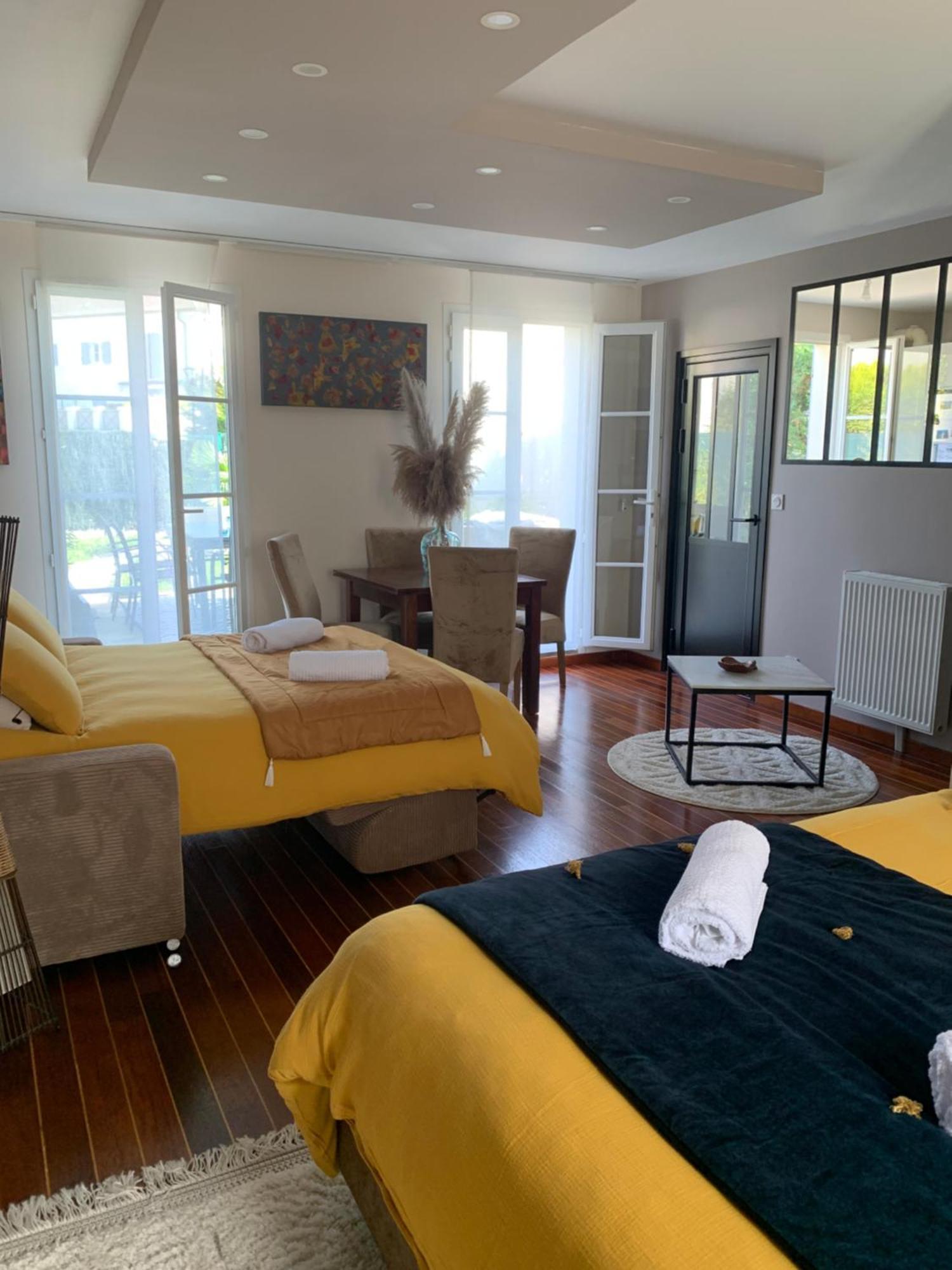 Natysweethome Magny-le-Hongre Buitenkant foto
